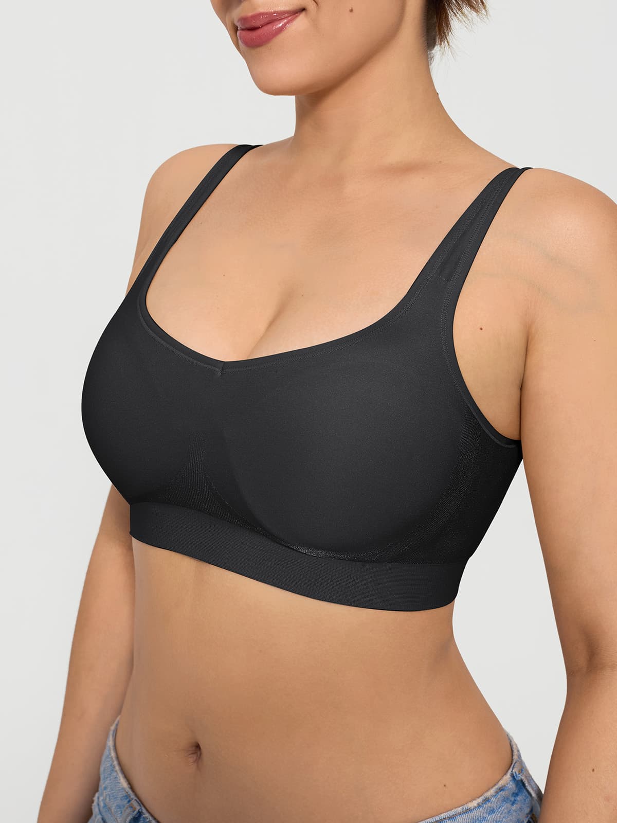 Seamless Adjustable Wide-Strap Underwire-Free Smoothing Bra