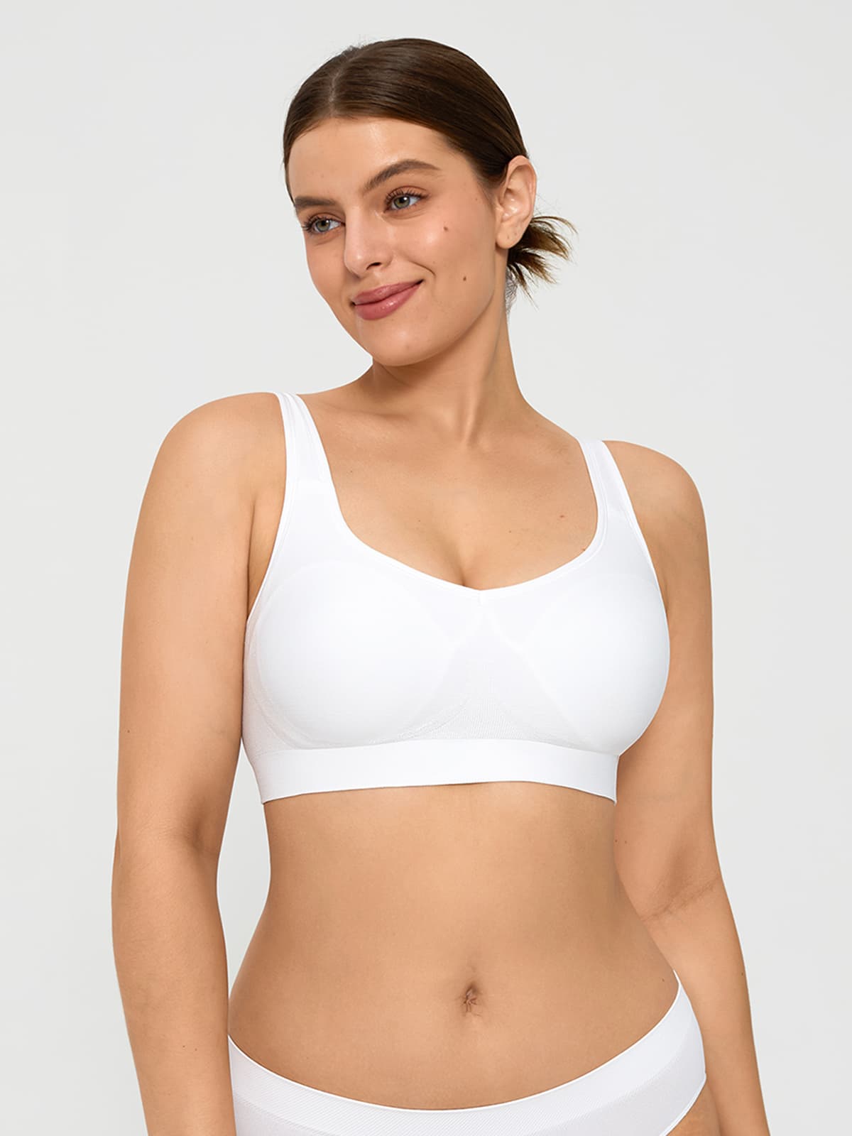 Seamless Adjustable Wide-Strap Underwire-Free Smoothing Bra