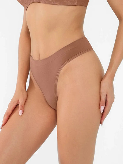 Seamless AirKnit Thong