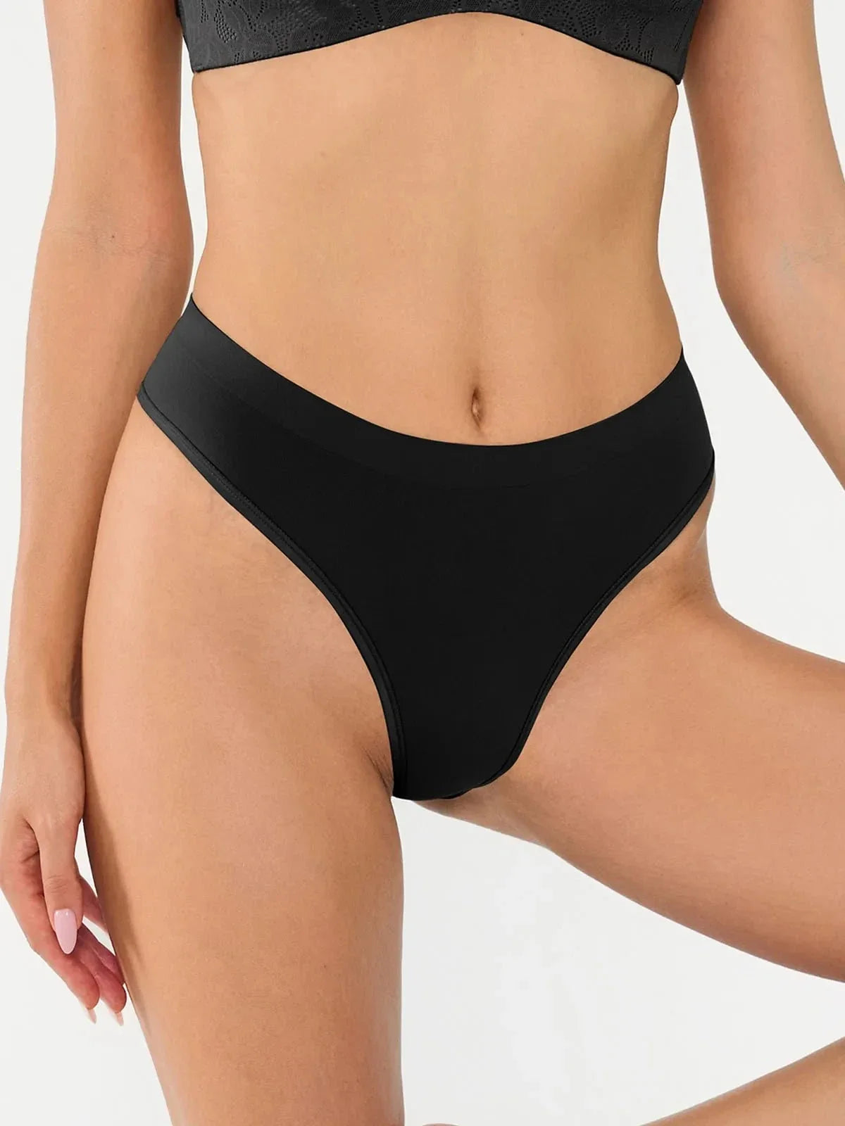 Seamless AirKnit Thong