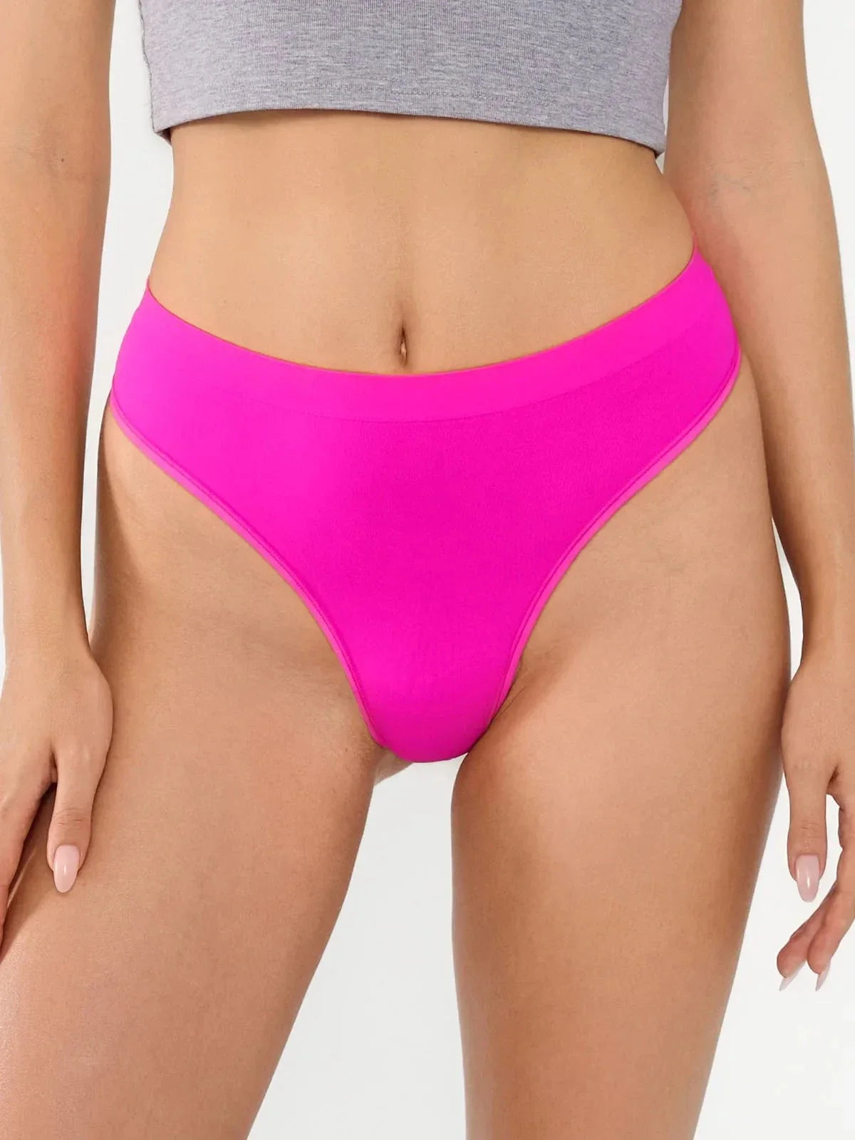 Seamless AirKnit Thong