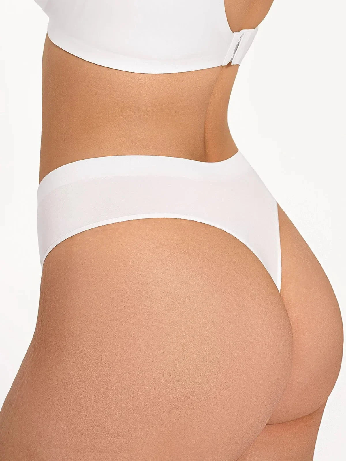Seamless Solid Mid-Rise Thong Brief